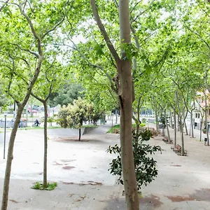https://precioso-apto-barcelona-cerca-playa-nova-mar-bella.topbarcelonahotels.com